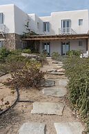 Hera iconic Mykonian Villa