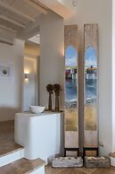 Hera iconic Mykonian Villa