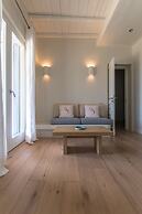 Hera iconic Mykonian Villa