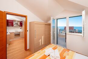 Villa Tucepi Apartments