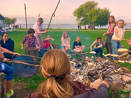 Camp Ven