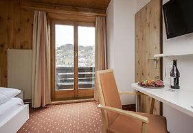 Hotel Bänklialp