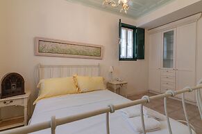 Villa Heliana Enchanting Seaviews