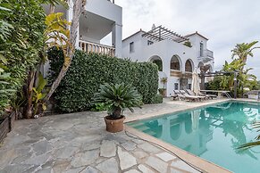 Villa Heliana Enchanting Seaviews