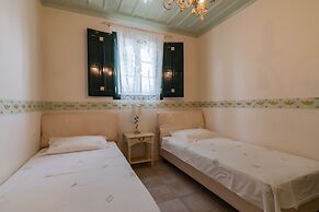 Villa Heliana Enchanting Seaviews