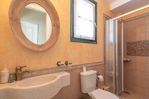 Villa Heliana Enchanting Seaviews