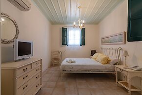 Villa Heliana Enchanting Seaviews