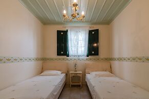 Villa Heliana Enchanting Seaviews