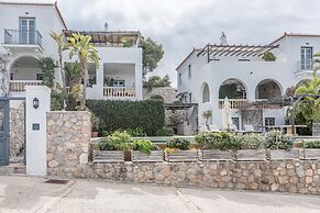 Villa Heliana Enchanting Seaviews