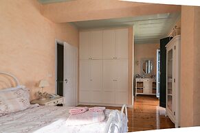 Villa Heliana Enchanting Seaviews