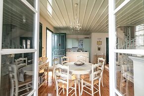 Villa Heliana Enchanting Seaviews