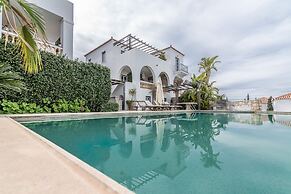 Villa Heliana Enchanting Seaviews