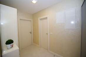 Apartments Leone