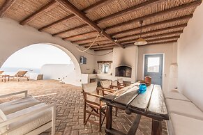 Villa Cycladic Breeze Tranquil & Private