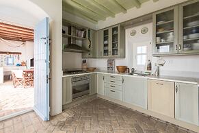 Villa Cycladic Breeze Tranquil & Private