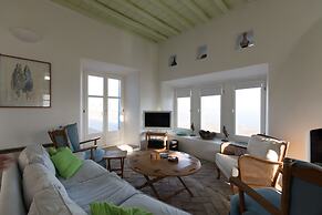 Villa Cycladic Breeze Tranquil & Private