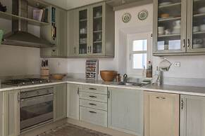 Villa Cycladic Breeze Tranquil & Private