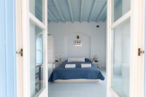 Villa Cycladic Breeze Tranquil & Private