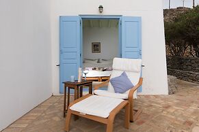 Villa Cycladic Breeze Tranquil & Private