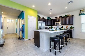 Fantastic 7 Bed 6 Bath Spa Pool Highend