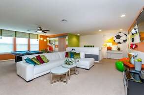 Fantastic 7 Bed 6 Bath Spa Pool Highend