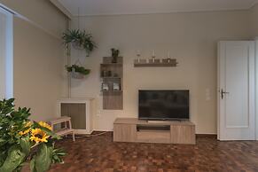 Athenian Gem in Kolonaki boho-chic apt