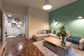 Athenian Gem in Kolonaki boho-chic apt