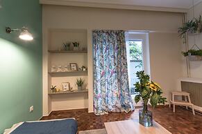 Athenian Gem in Kolonaki boho-chic apt