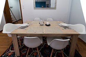 Elite Gem in the heart of Kolonaki