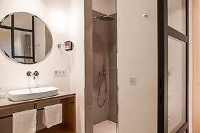 Kuntino Suites