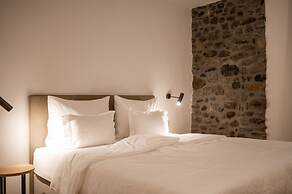 Kuntino Suites