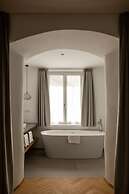 Kuntino Suites