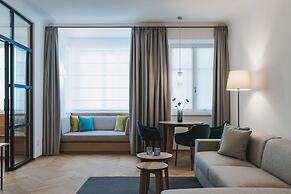 Kuntino Suites