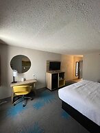 Days Inn by Wyndham Mandan Bismarck Area
