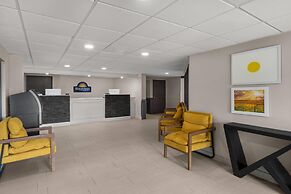 Days Inn by Wyndham Mandan Bismarck Area
