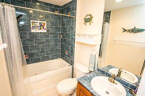 SEA -222 3BR Ocean View Pool Free Tix