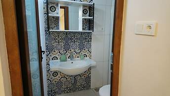 Ena Serenity Boutique Hotel