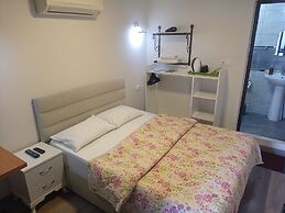 Ena Serenity Boutique Hotel