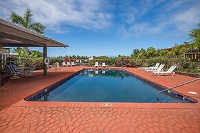 Kahaluu Bay Villas 304