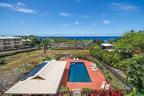 Kahaluu Bay Villas 304