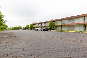 Americas Best Value Inn Rockford
