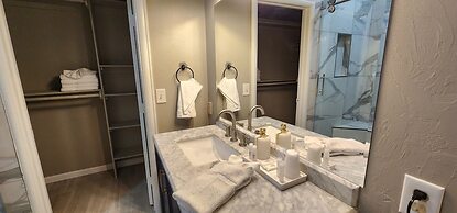 The Whispering Pines Inn Bed & Breakfast