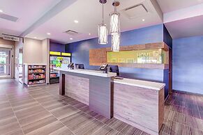Home2 Suites by Hilton Toronto Brampton
