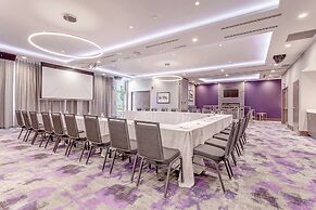 Home2 Suites by Hilton Toronto Brampton