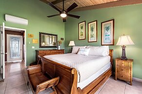 Keauhou Kona Surf & Racquet Club #5-303