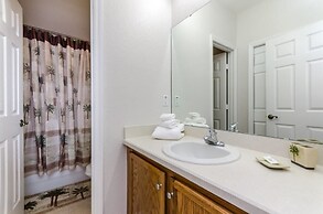 Vacation Villa Front Lake spa 5 Bedrooms