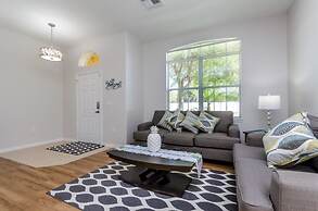 Vacation Villa Front Lake spa 5 Bedrooms