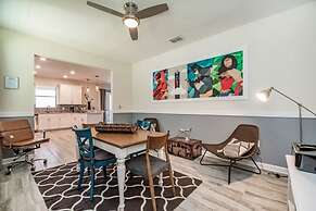 6 Bedroom 5 Bathroom Vacation Home