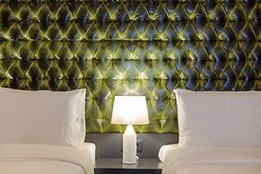 Tapis Rouge Design Boutique Hotel