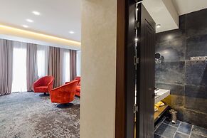 Tapis Rouge Design Boutique Hotel